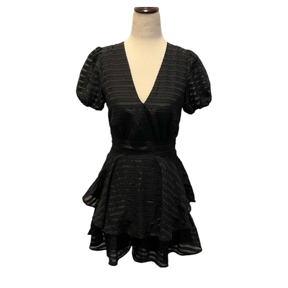 Mi Ami Womens Black Mini Romper Dress With Puff Short Sleeves Lined - Picture 2 of 13